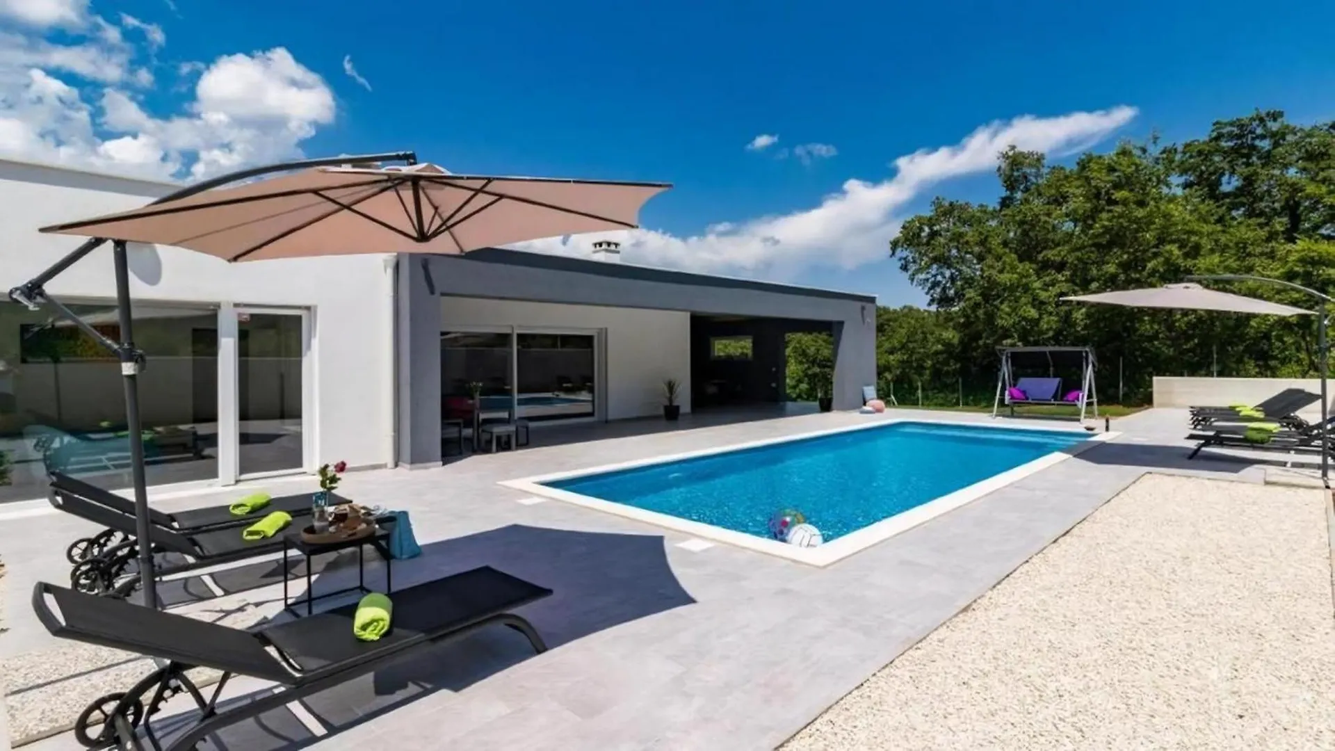 Villa Sanivaro Mit Beheiztem Pool Und Whirlpool Boskari